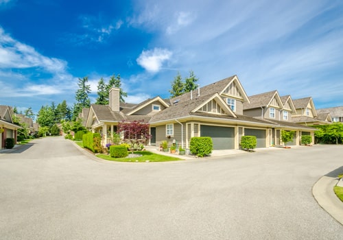 COURTICE Real Estate - Patrick Bryant, Broker of Record, CNE